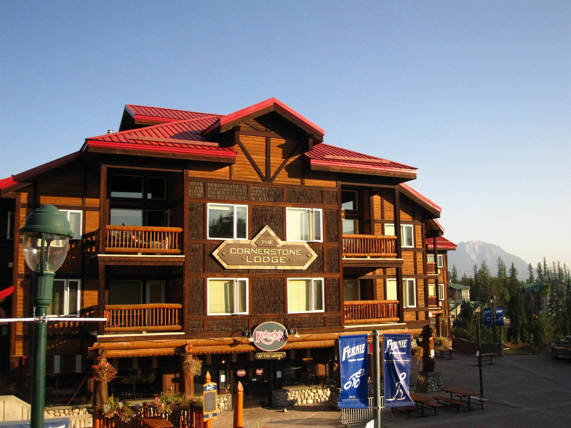 Cornerstone Lodge By Park Vacation Management Ферни Экстерьер фото